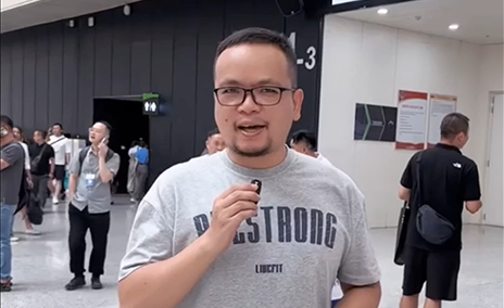 第22回中國(guó)國(guó)際染料産業(yè)?有機(jī)顔料?繊維化學(xué)展示會(huì)-インタビュー